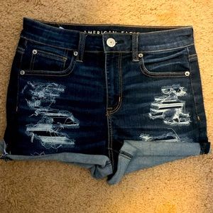 American Eagle shorts sz4 brand new but no tags